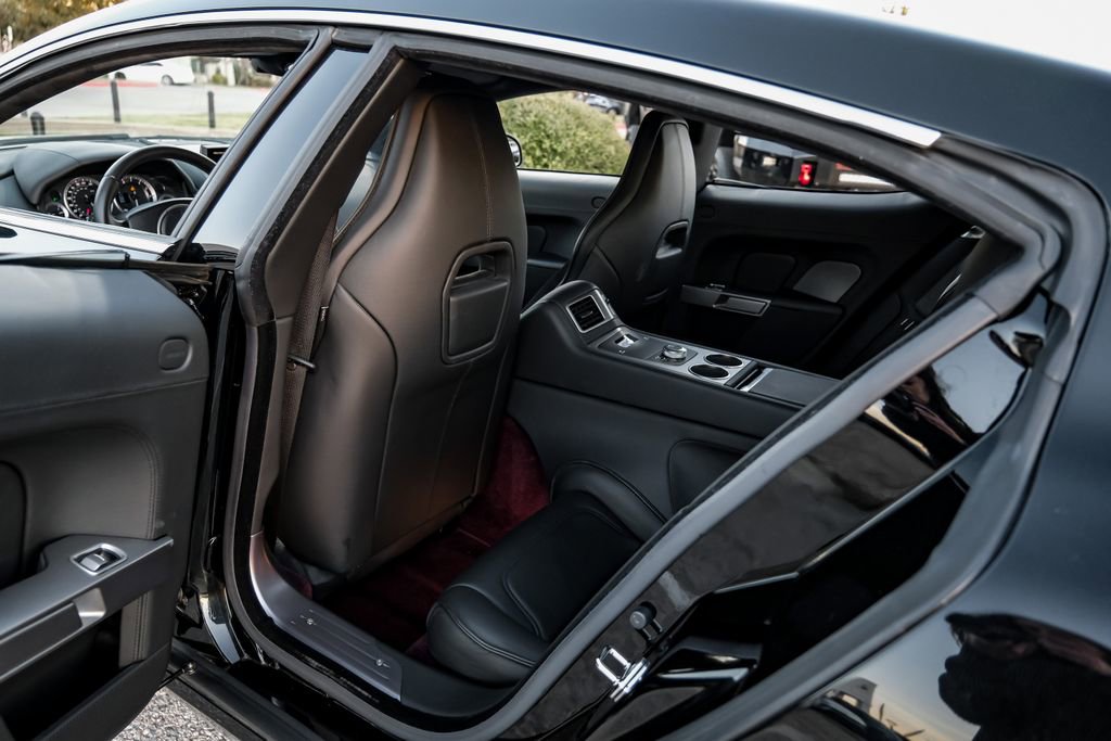 Used 2016 Aston Martin Rapide S image 39