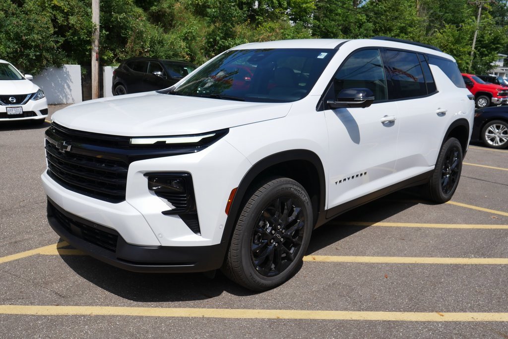 New 2026 Chevrolet Traverse LT w/ Enhanced Driving Package image 4