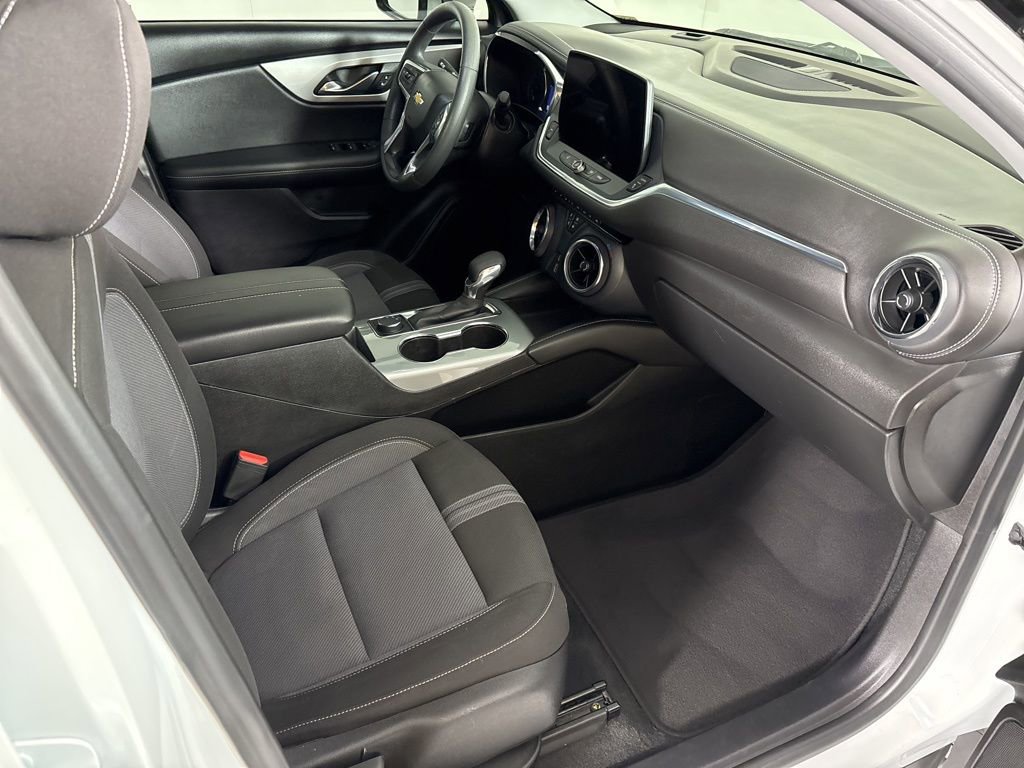 Used 2023 Chevrolet Blazer LT w/ Driver Confidence Package FWD image 20