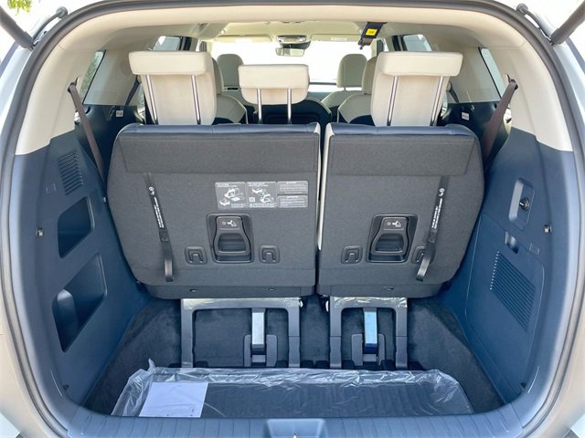 New 2026 Kia Carnival EX image 47