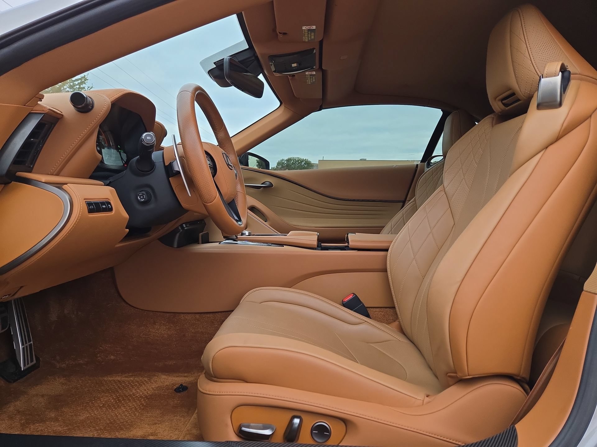 Used 2022 Lexus LC 500 Convertible w/ Touring Package RWD image 16