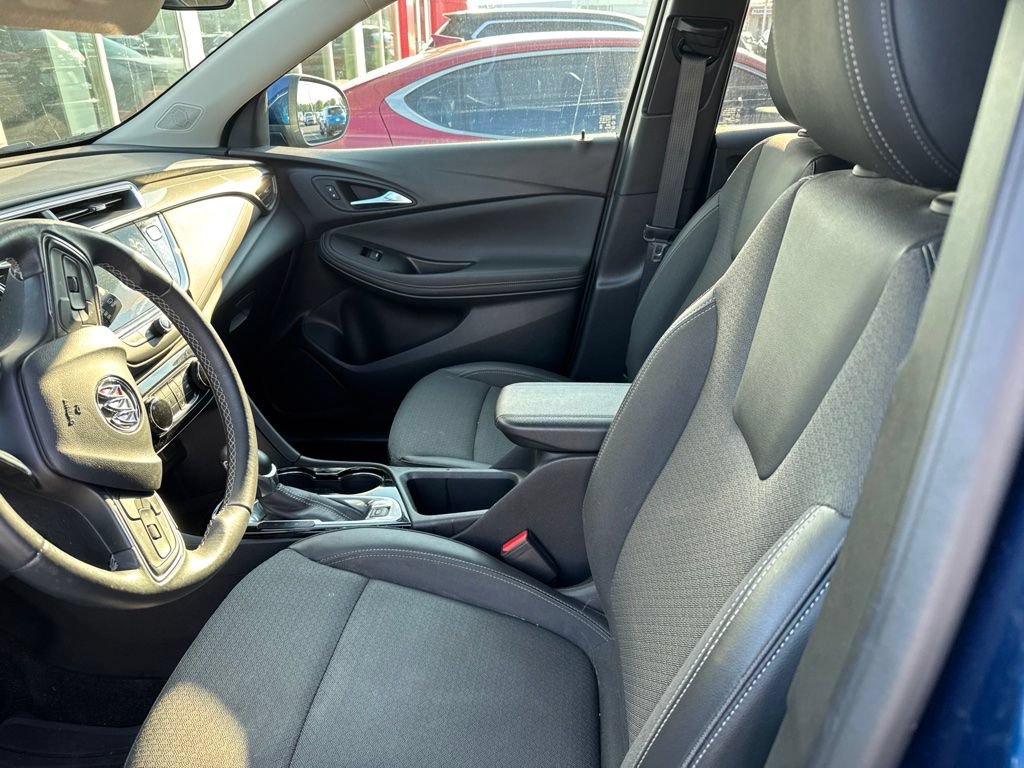 Used 2023 Buick Encore GX Preferred w/ Cold Weather Comfort Package AWD/4WD image 9
