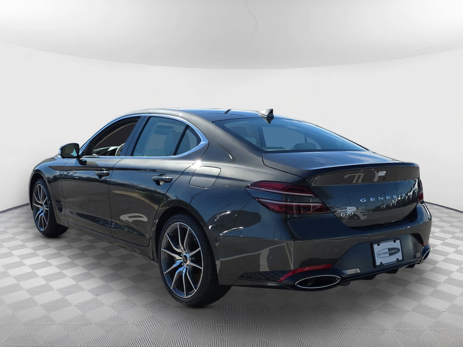 New 2026 Genesis G70 2.5T Prestige image 5