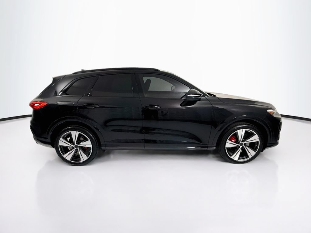 New 2026 Audi SQ5 Premium Plus AWD/4WD image 4