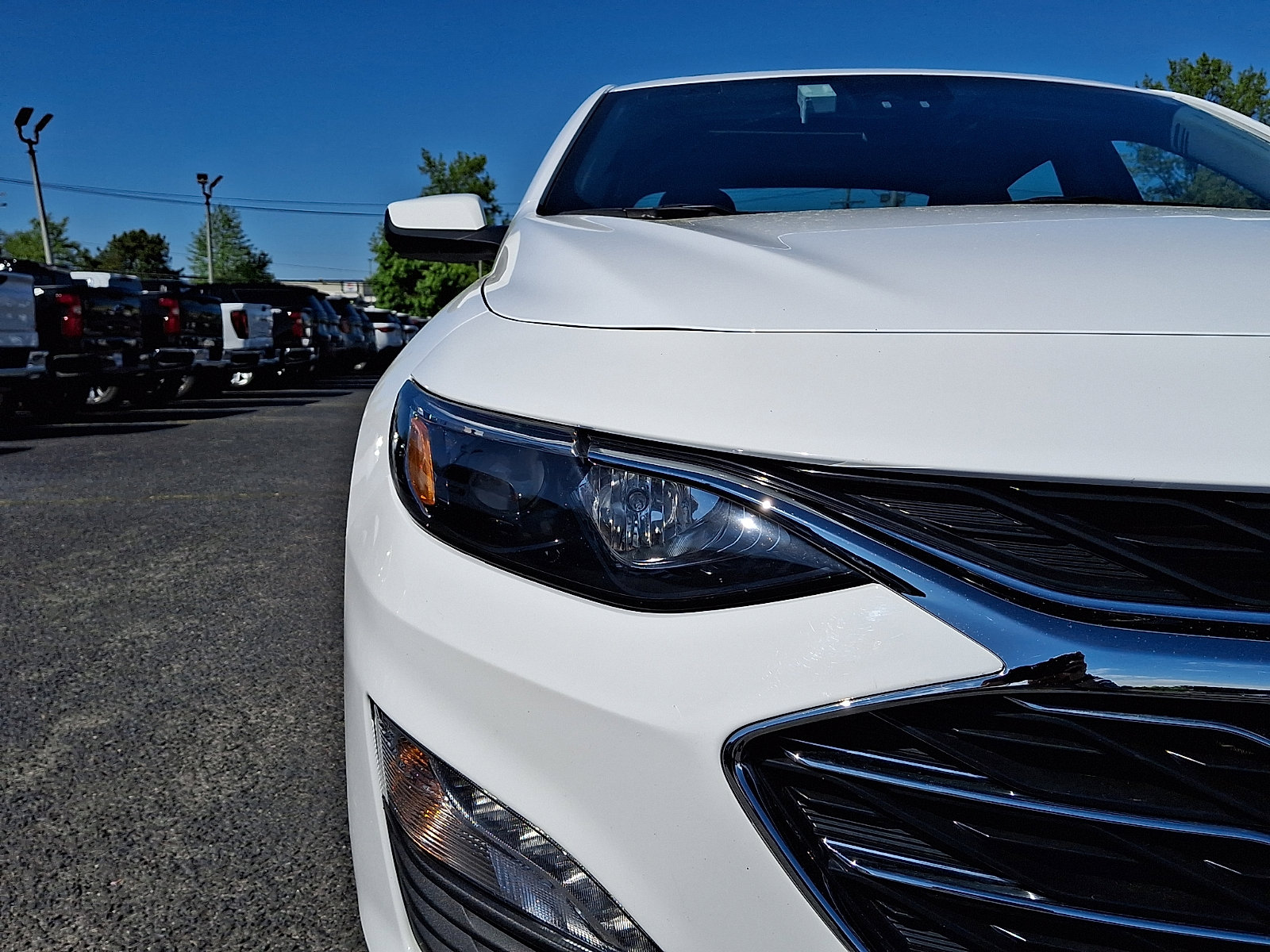 Used 2024 Chevrolet Malibu LT FWD image 10