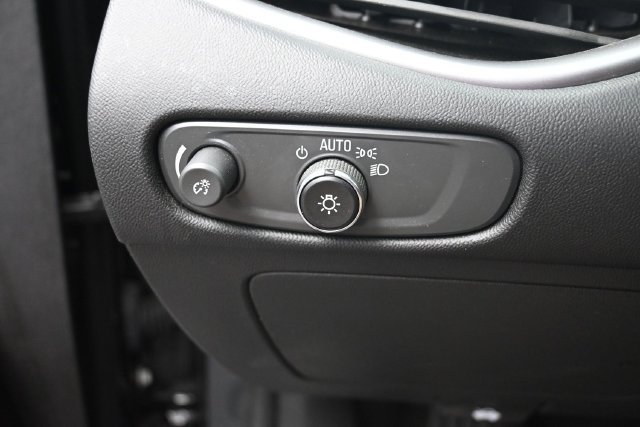 Used 2025 Chevrolet Malibu LT FWD image 31