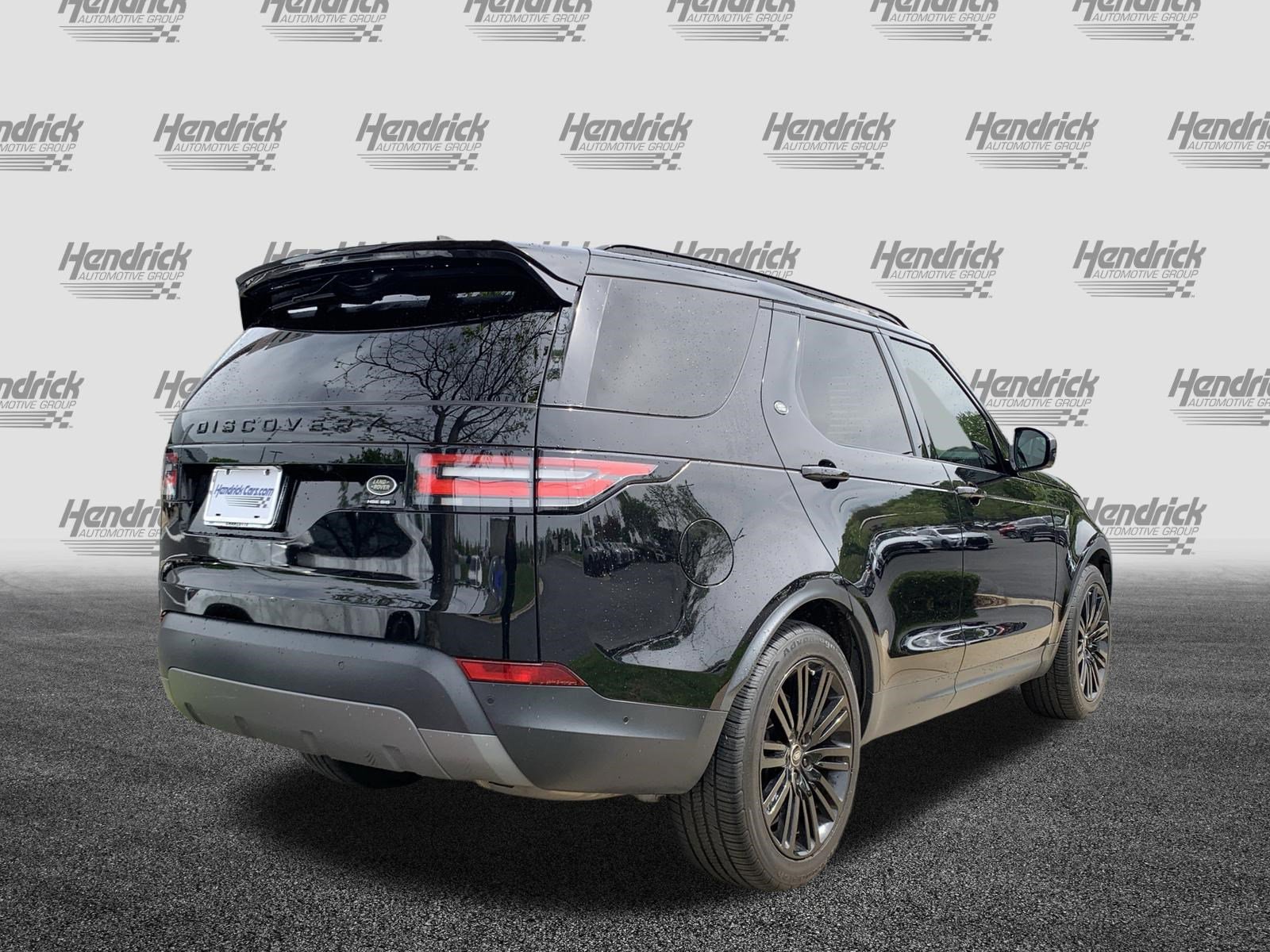 Used 2018 Land Rover Discovery HSE Luxury image 10