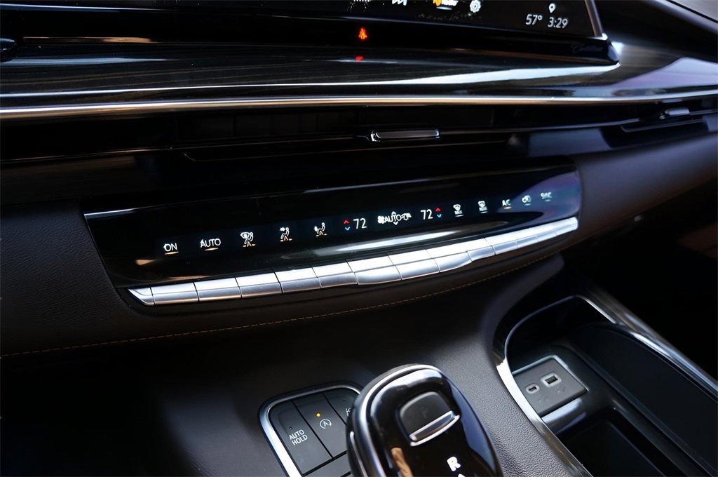 Used 2021 Cadillac Escalade Sport w/ Driver Assist Tech Package image 30