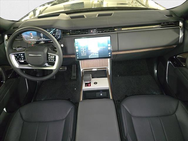 New 2025 Land Rover Range Rover SE image 9