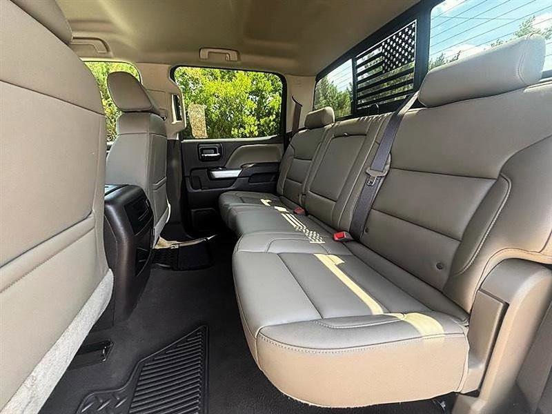 Used 2018 Chevrolet Silverado 1500 LTZ Z71 AWD/4WD image 34