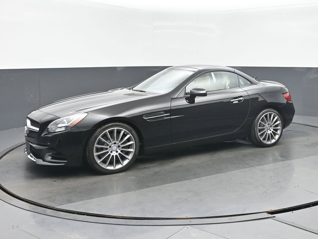 Used 2017 Mercedes-Benz SLC 300 image 7