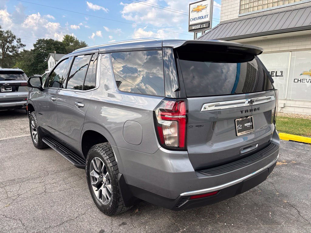 Used 2022 Chevrolet Tahoe LT w/ Luxury Package AWD/4WD image 6