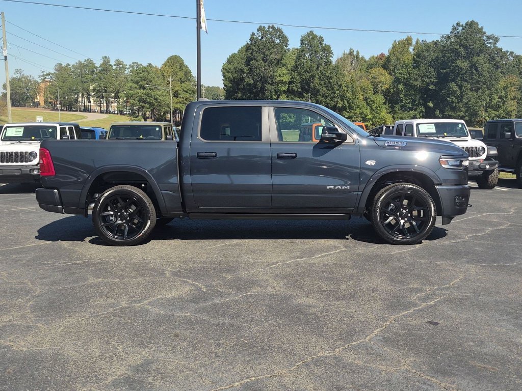 New 2027 RAM 1500 Laramie AWD/4WD image 3