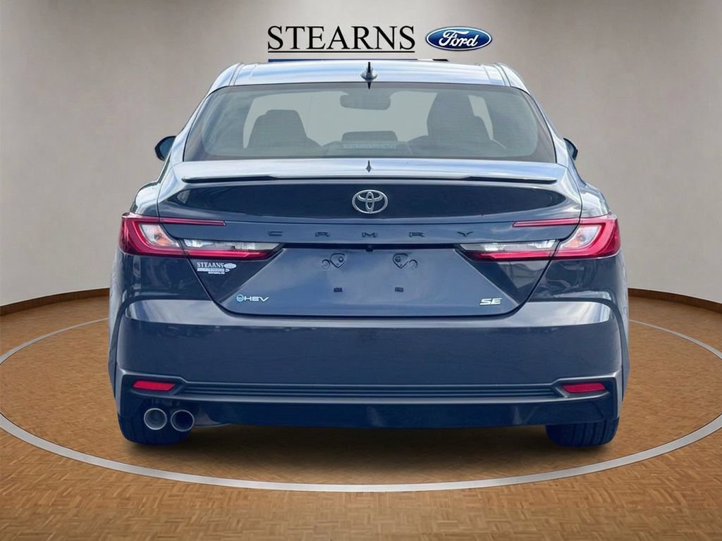 Used 2025 Toyota Camry SE w/ Convenience Package FWD image 14