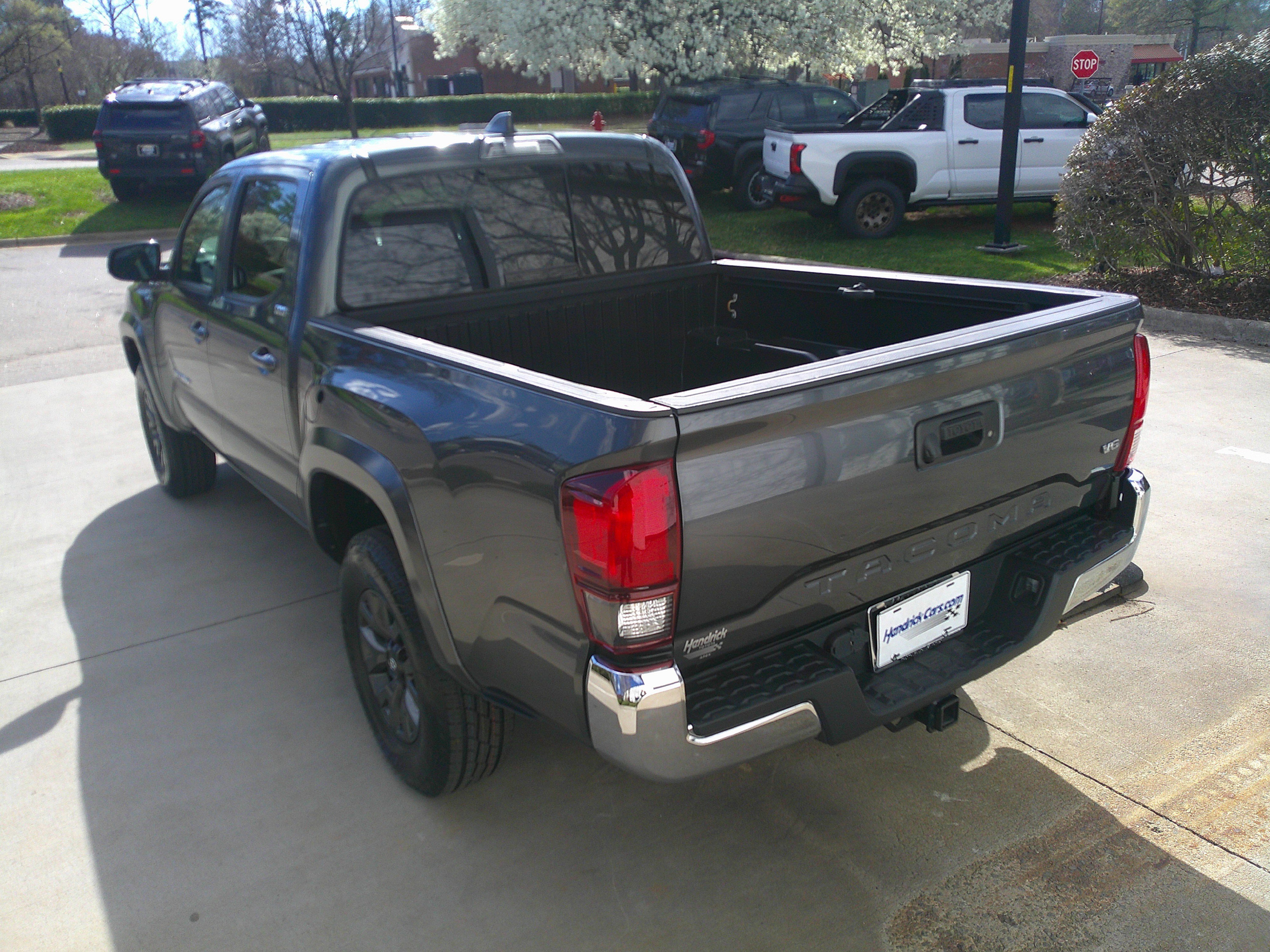 Used 2023 Toyota Tacoma SR5 image 10