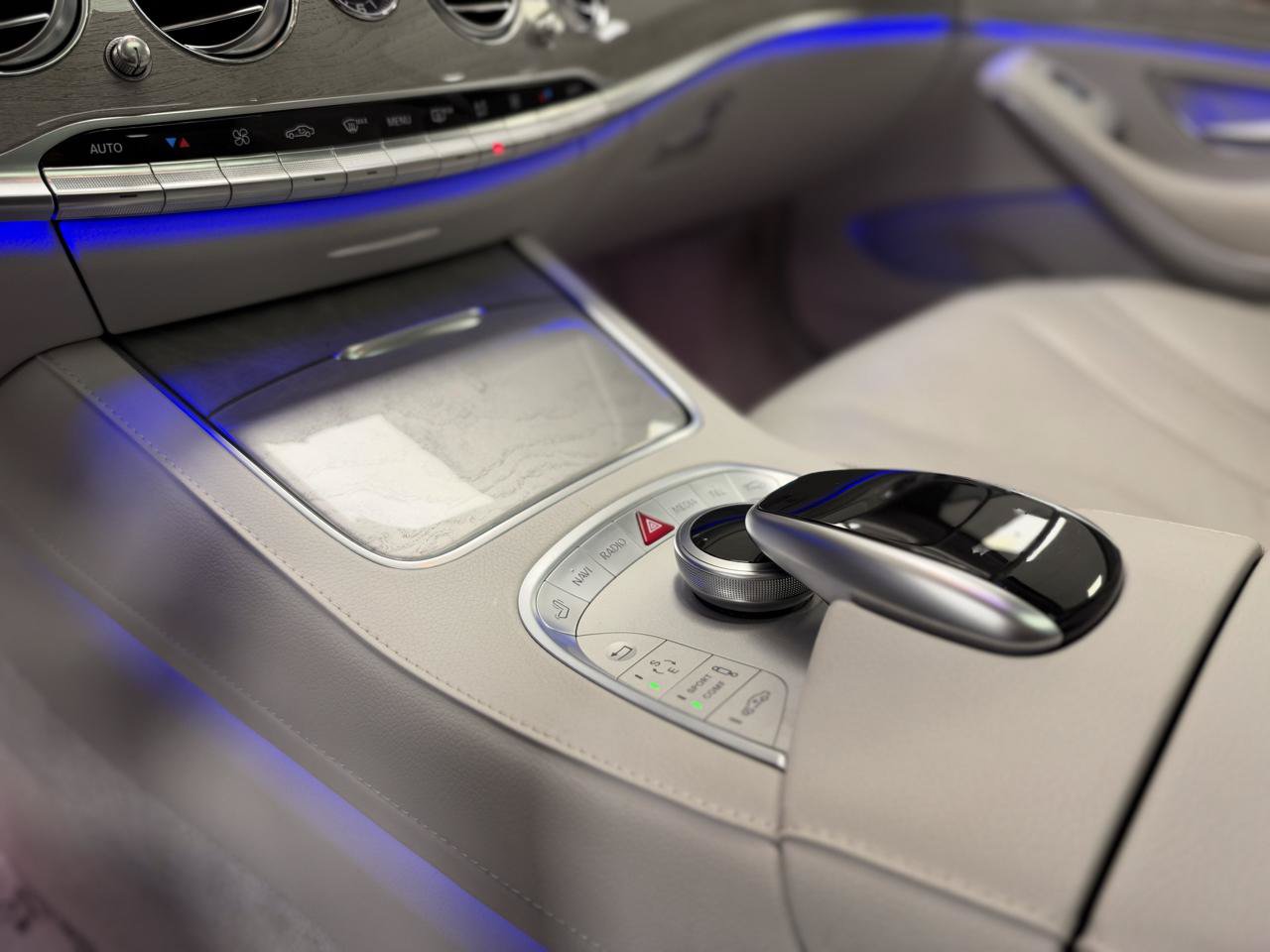 Used 2017 Mercedes-Benz S 550 Sedan image 18