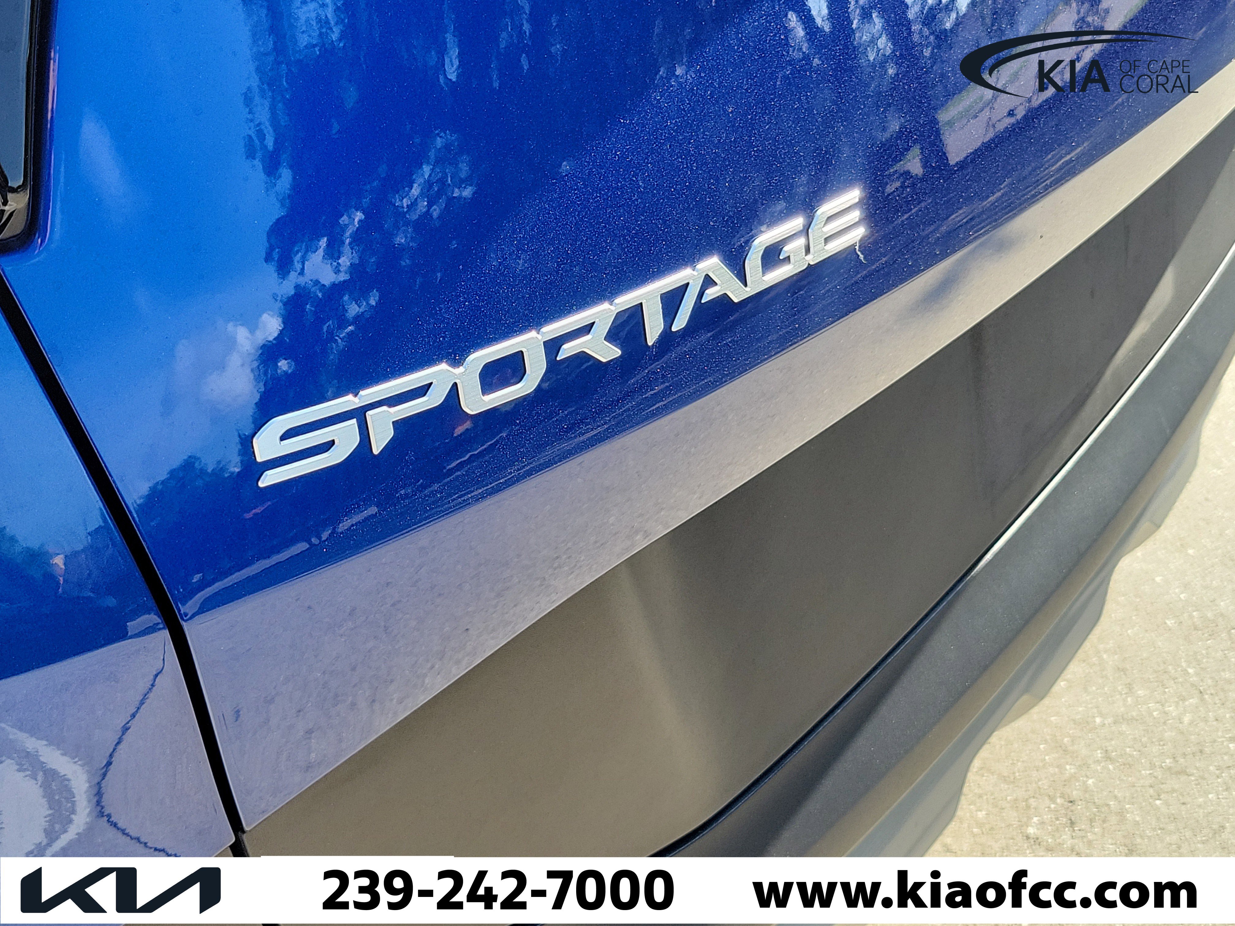 Certified 2023 Kia Sportage EX FWD image 12