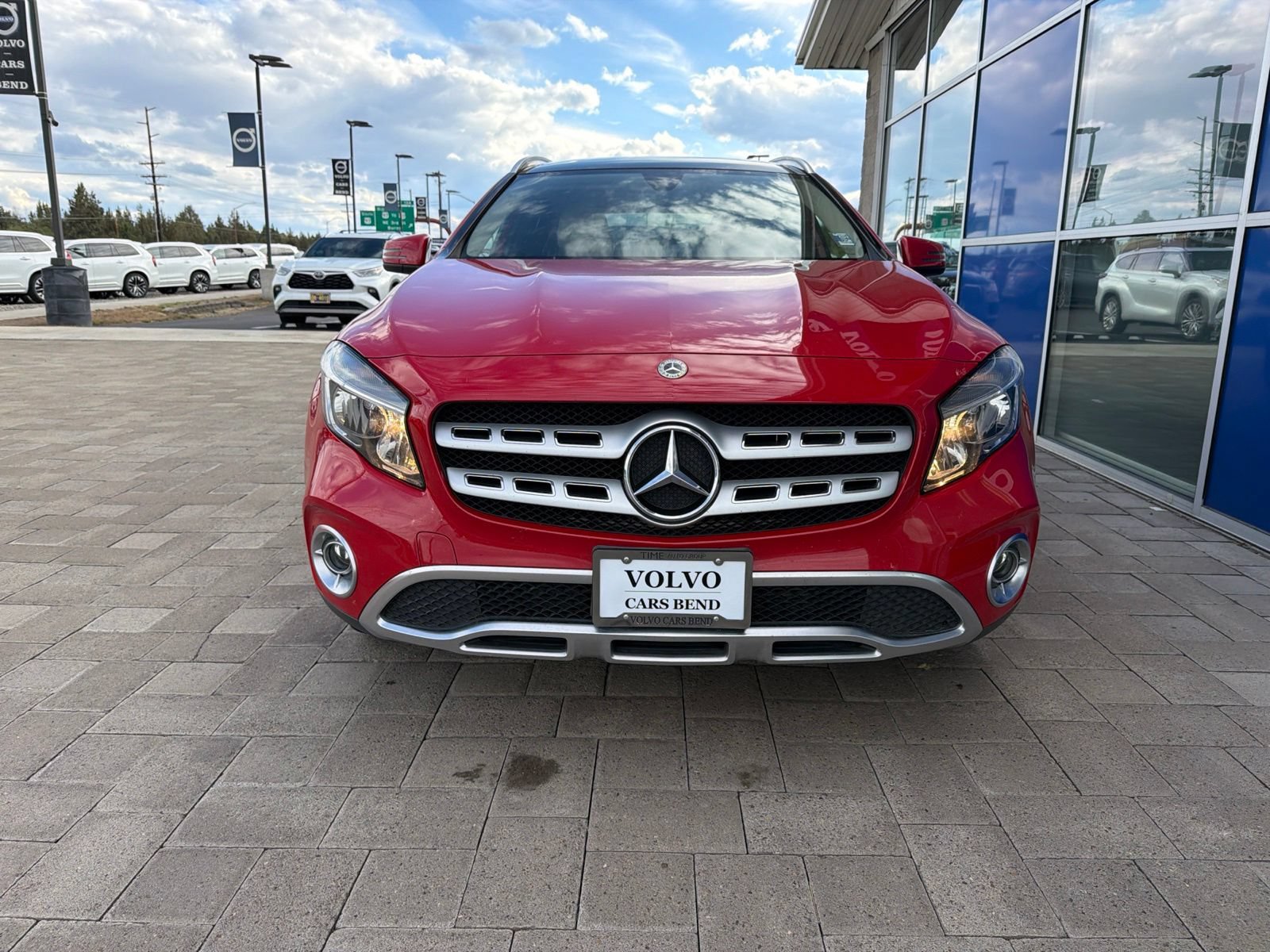 Used 2019 Mercedes-Benz GLA 250 4MATIC image 3