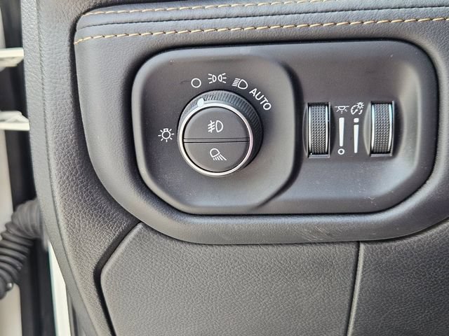 Used 2023 RAM 2500 Limited AWD/4WD image 13