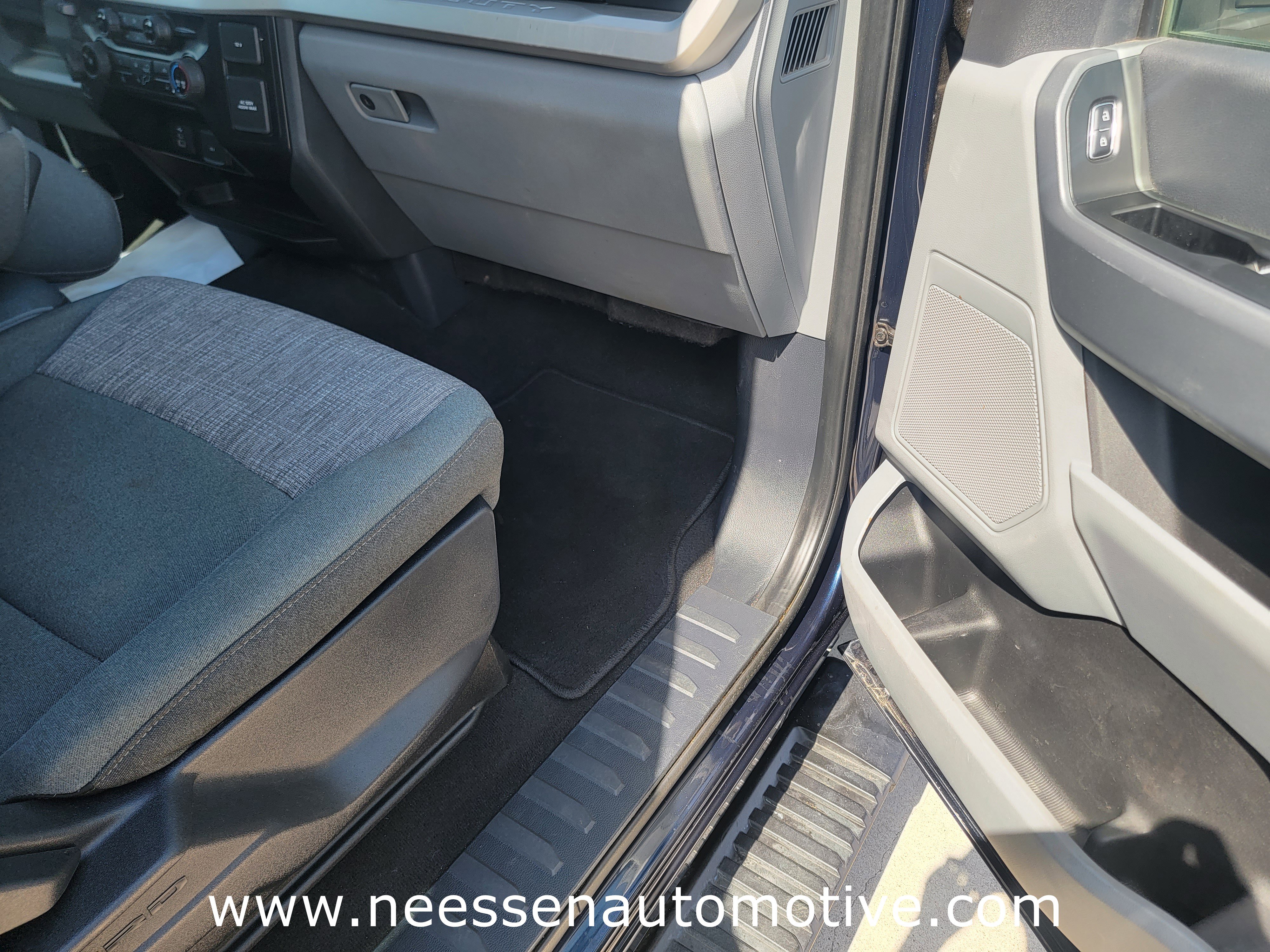 Used 2024 Ford F250 XLT AWD/4WD image 9