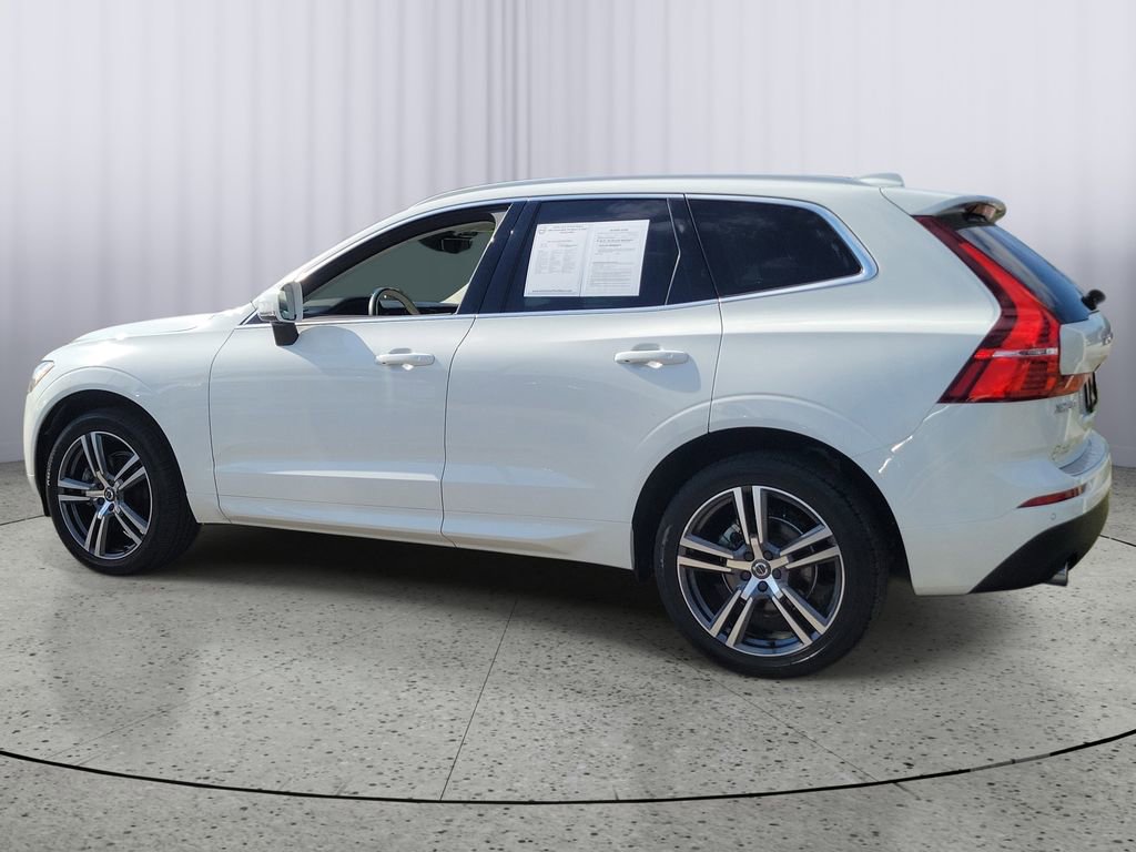 Used 2021 Volvo XC60 T5 Momentum w/ Protection Package Premier image 7