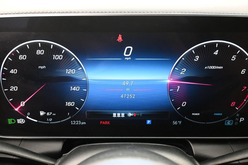 Used 2023 Mercedes-Benz GLC 300 4MATIC w/ Exclusive Trim Package image 16