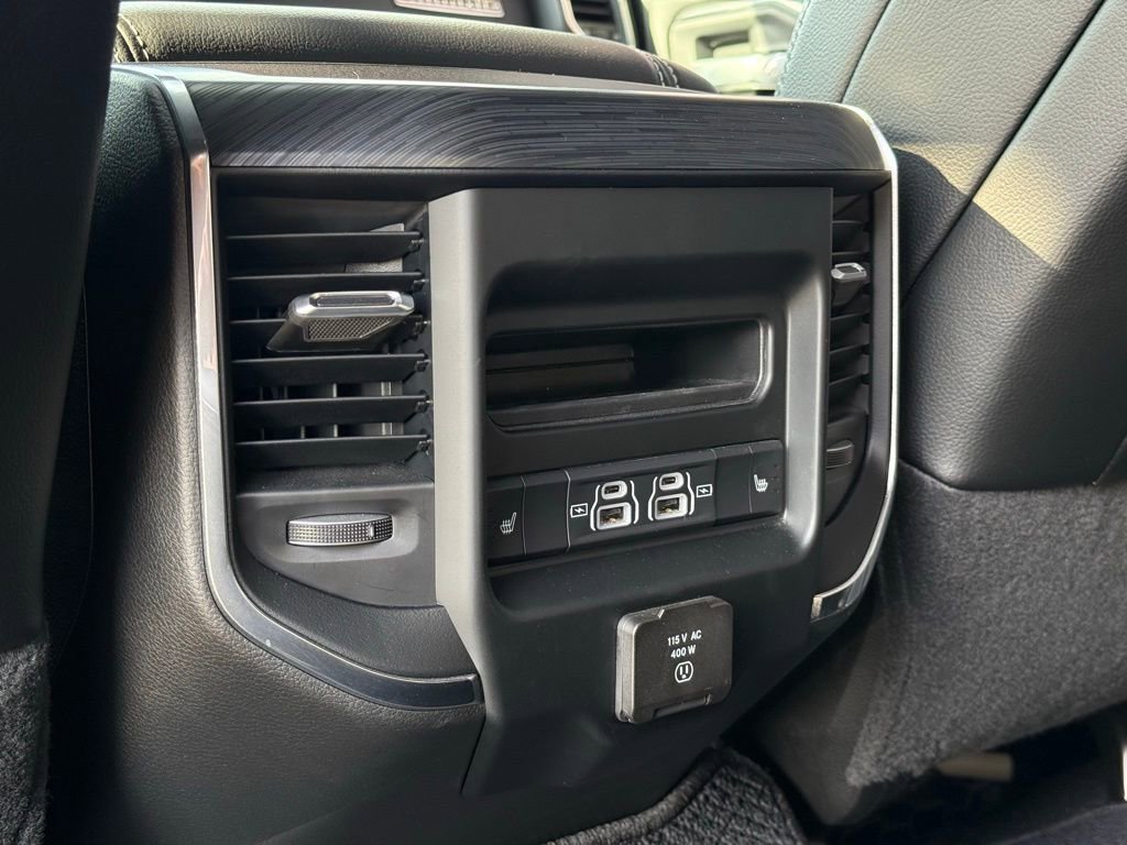 Used 2024 RAM 2500 Laramie w/ Night Edition AWD/4WD image 32