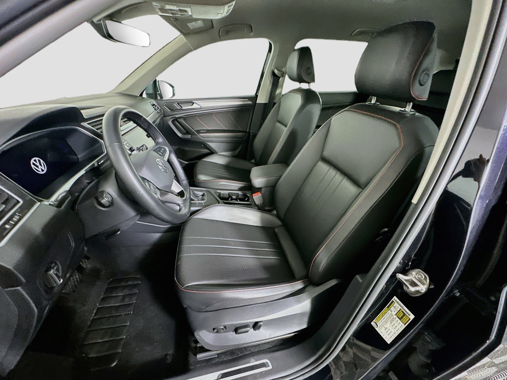 Used 2024 Volkswagen Tiguan Wolfsburg Edition FWD image 13