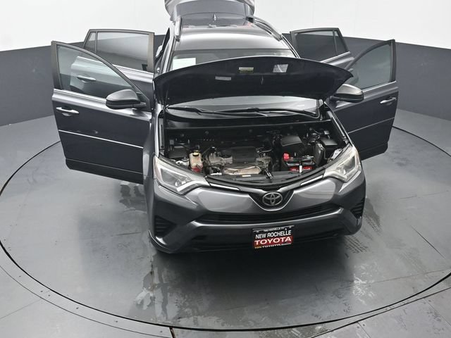 Used 2018 Toyota RAV4 LE w/ All Weather Liner Package AWD/4WD image 49