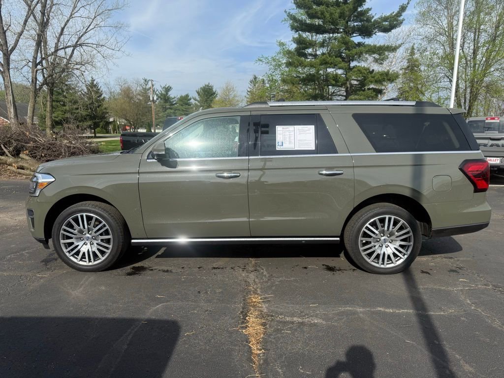 Used 2024 Ford Expedition Max Limited w/ Excursion Package AWD/4WD image 3