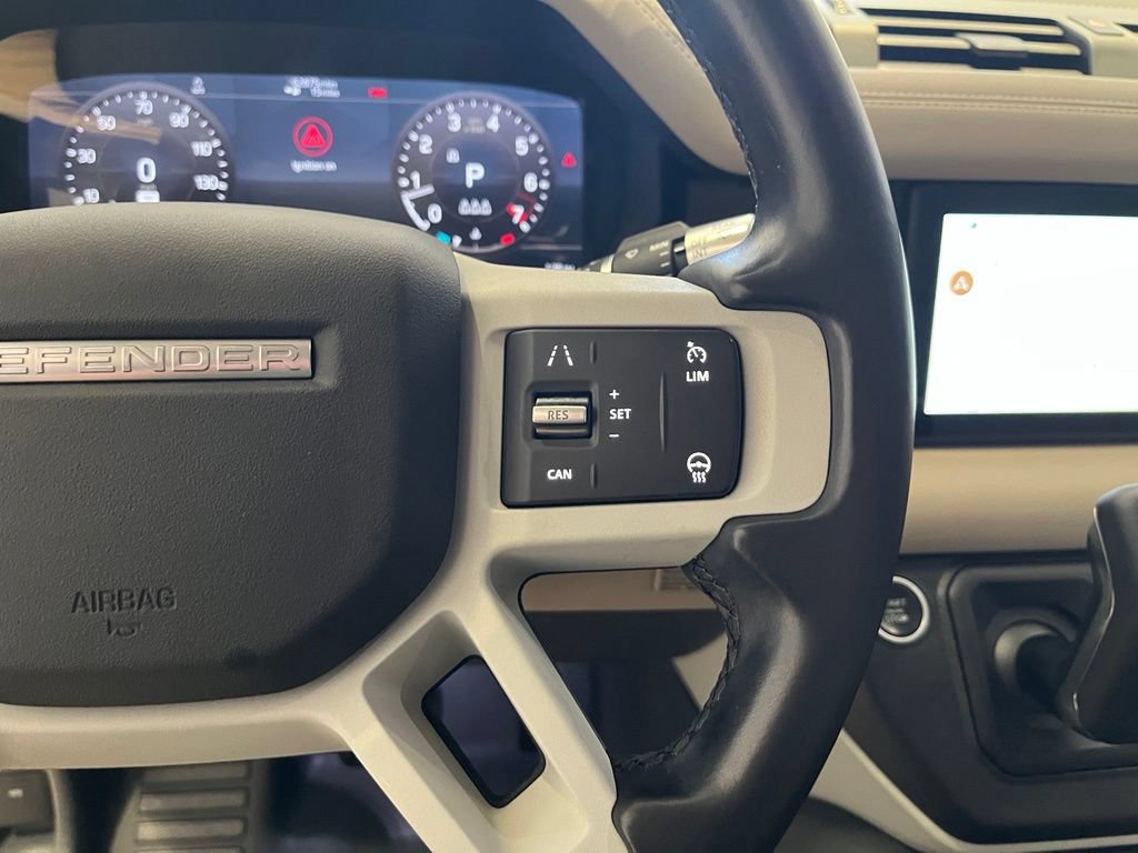Certified 2020 Land Rover Defender 110 S AWD/4WD image 39