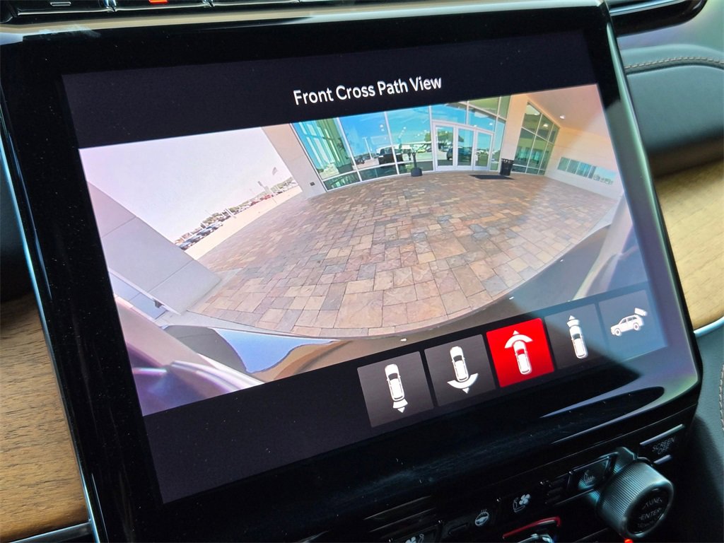 Used 2023 Jeep Grand Cherokee Summit image 32