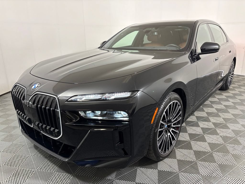 Used 2026 BMW 740i xDrive w/ Executive Package AWD/4WD image 2
