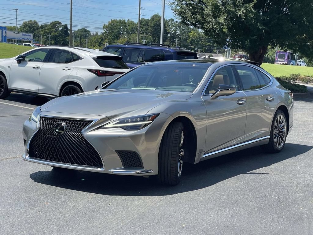 Used 2023 Lexus LS 500 w/ Interior Upgrade Package RWD image 5