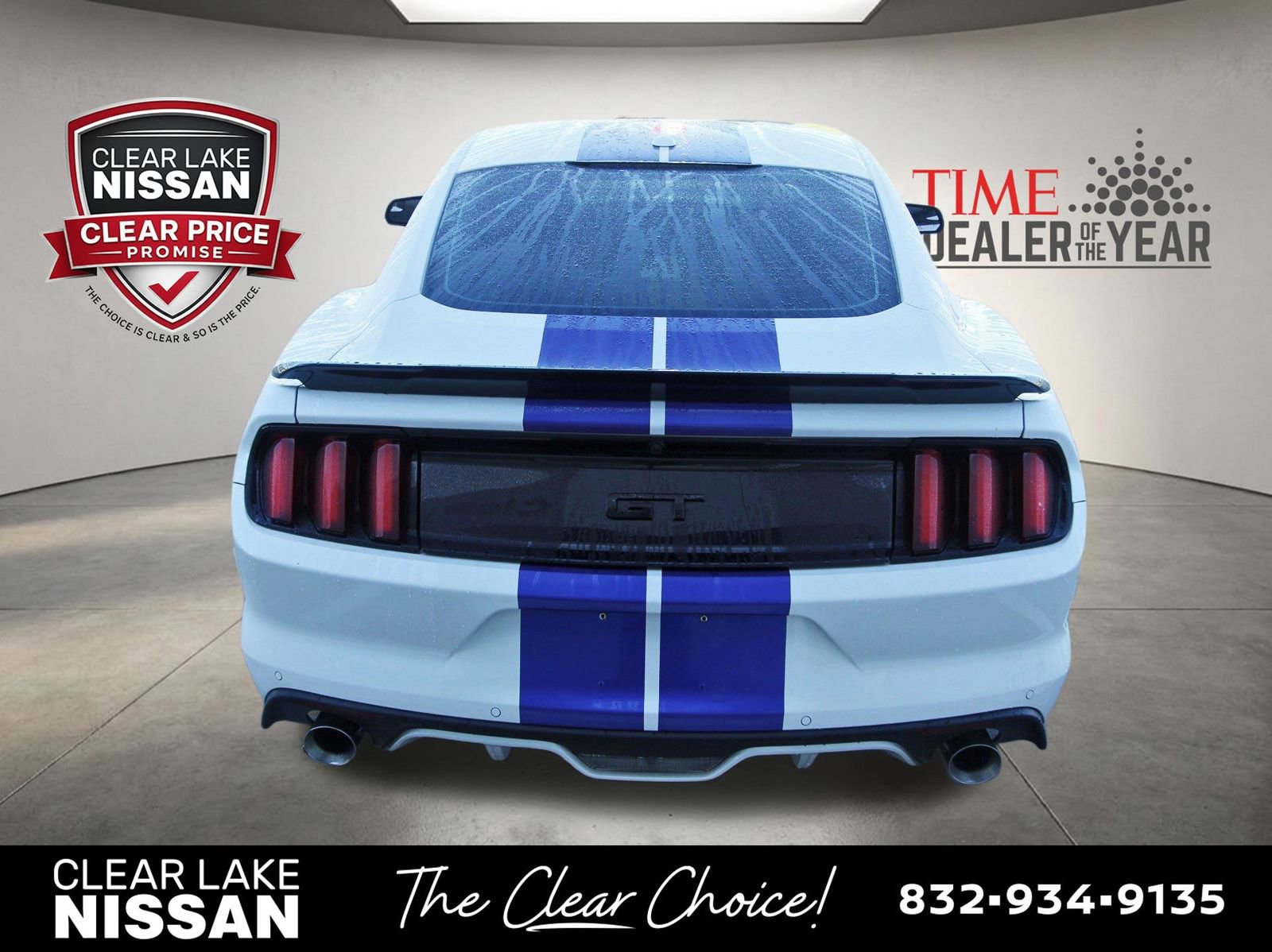 Used 2017 Ford Mustang GT Premium w/ Black Accent Package RWD image 6