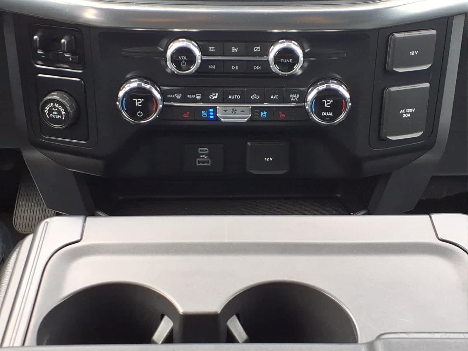 Used 2021 Ford F150 Lariat w/ Max Trailer Tow Package RWD image 25