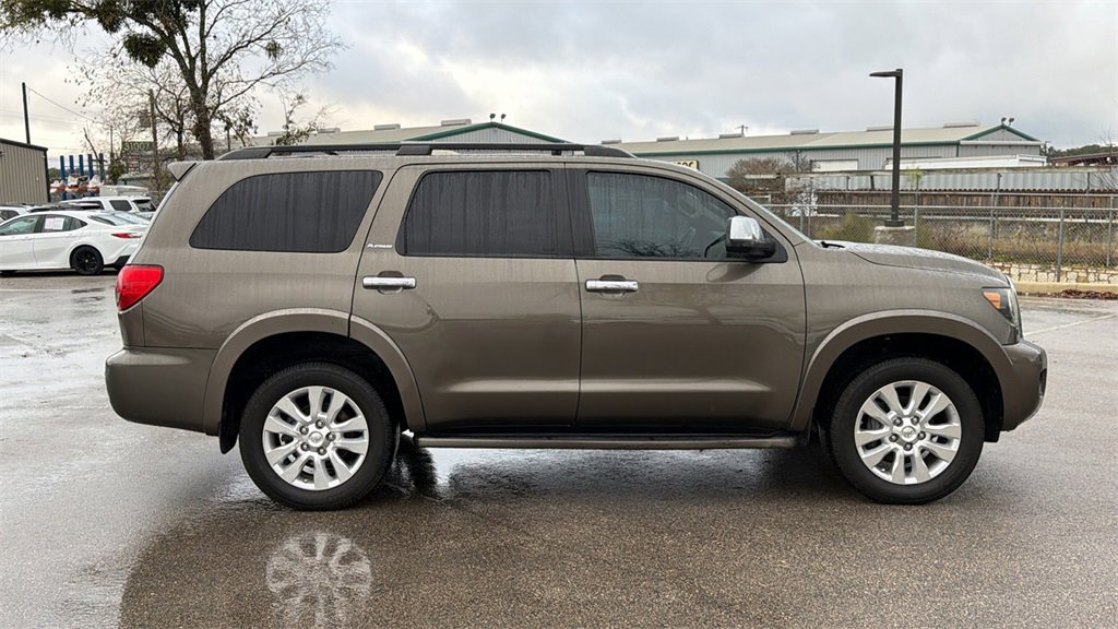 Used 2011 Toyota Sequoia Platinum image 7