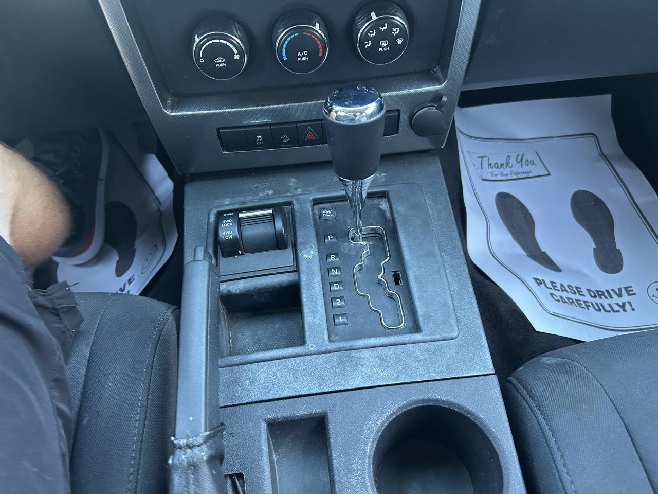 Used 2010 Jeep Liberty Sport w/ North Edition Group AWD/4WD image 22