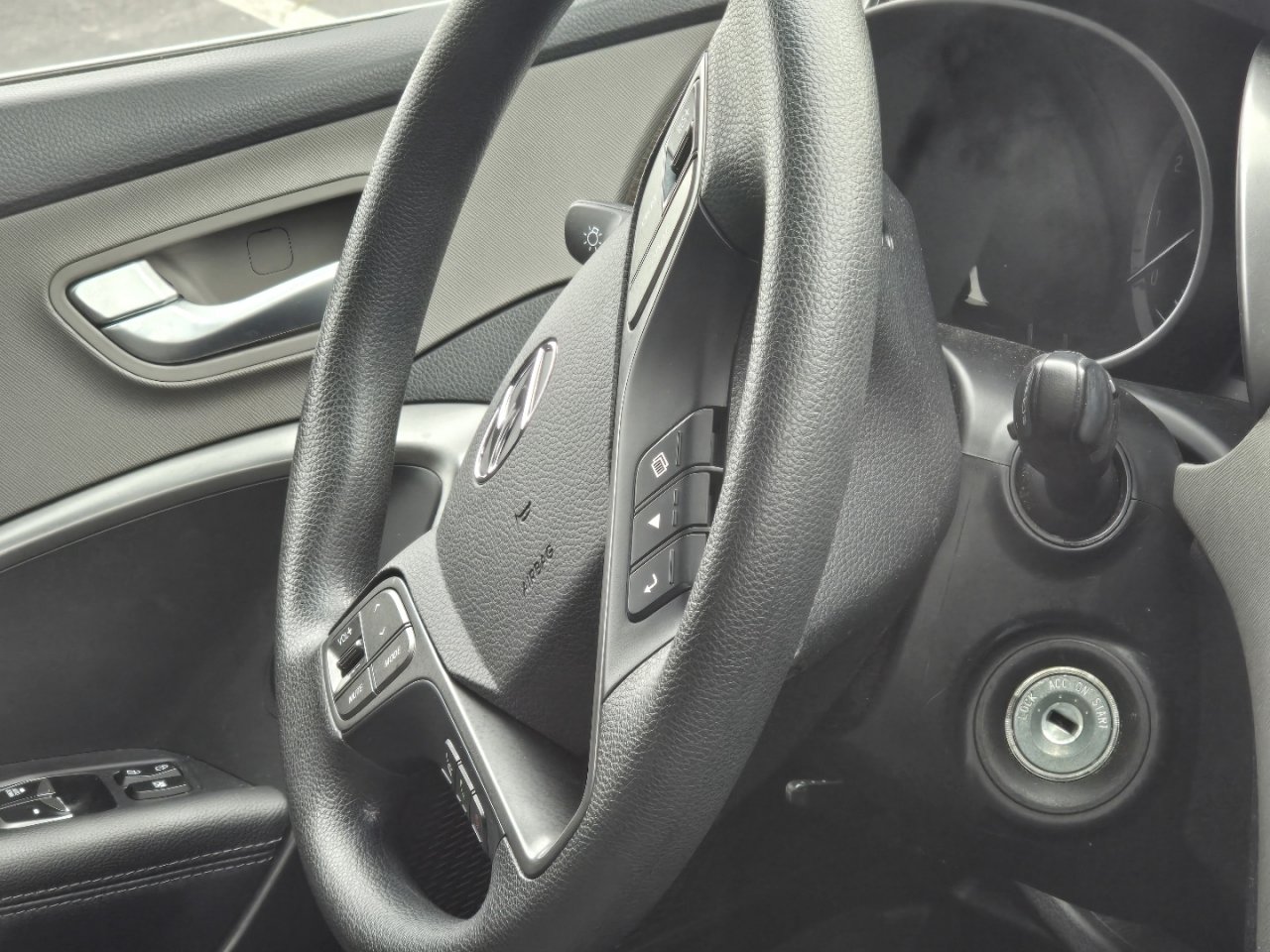 Used 2018 Hyundai Santa Fe Sport AWD/4WD image 18
