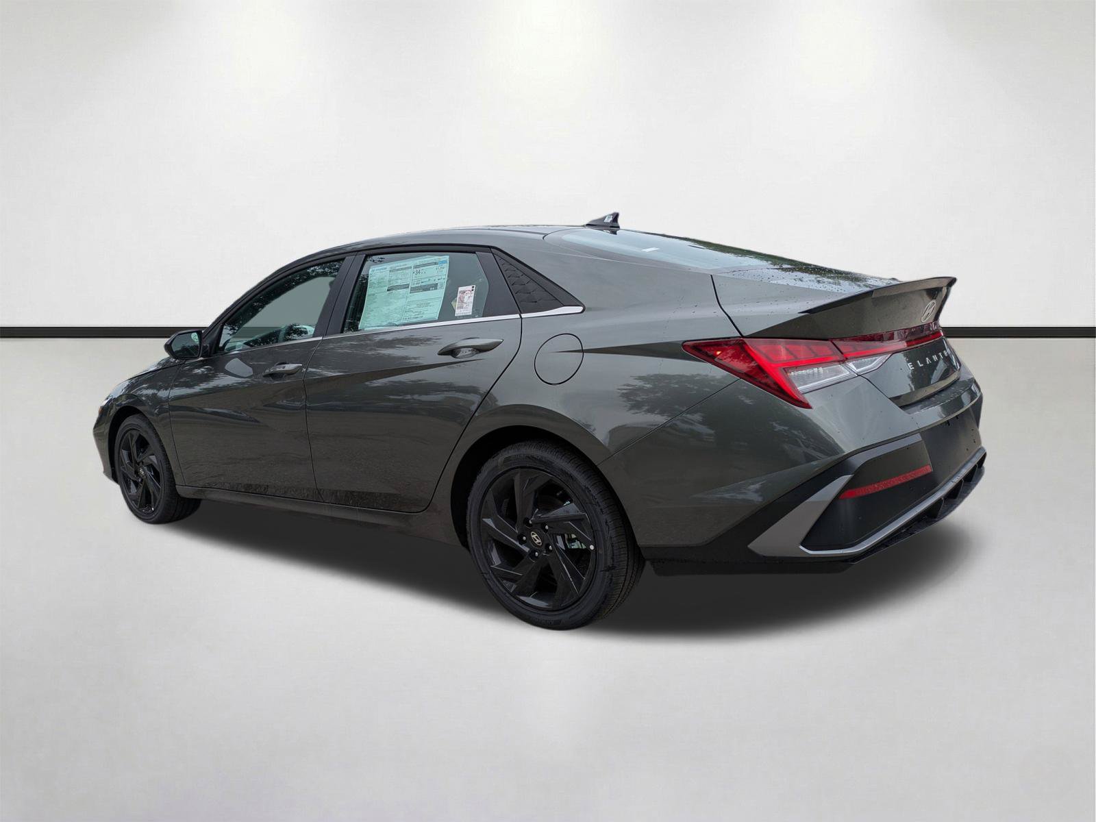 New 2026 Hyundai Elantra SEL Sport Premium FWD image 6