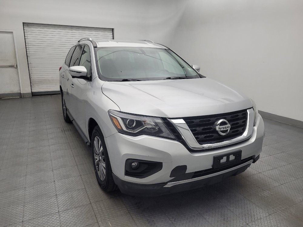 Used 2019 Nissan Pathfinder SL AWD/4WD image 14