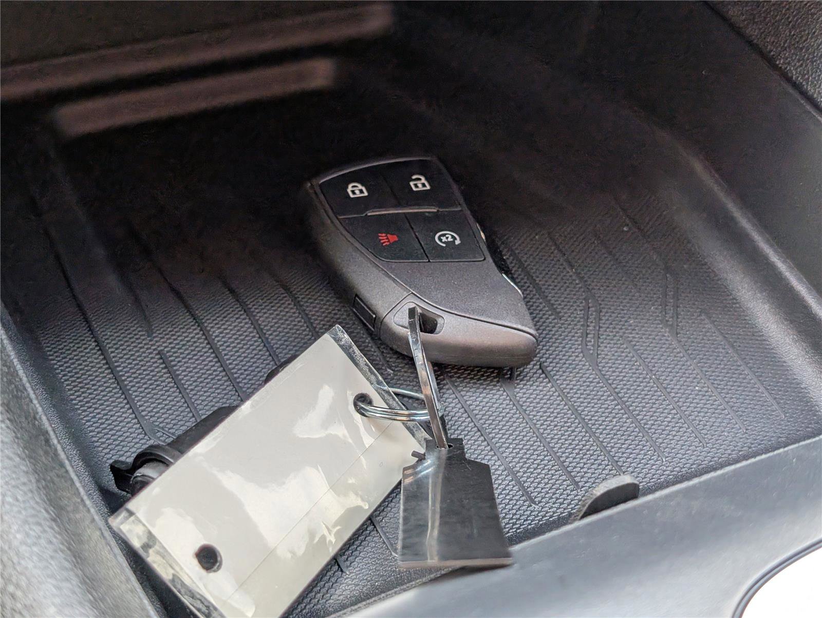 New 2026 Chevrolet Equinox EV LT image 19