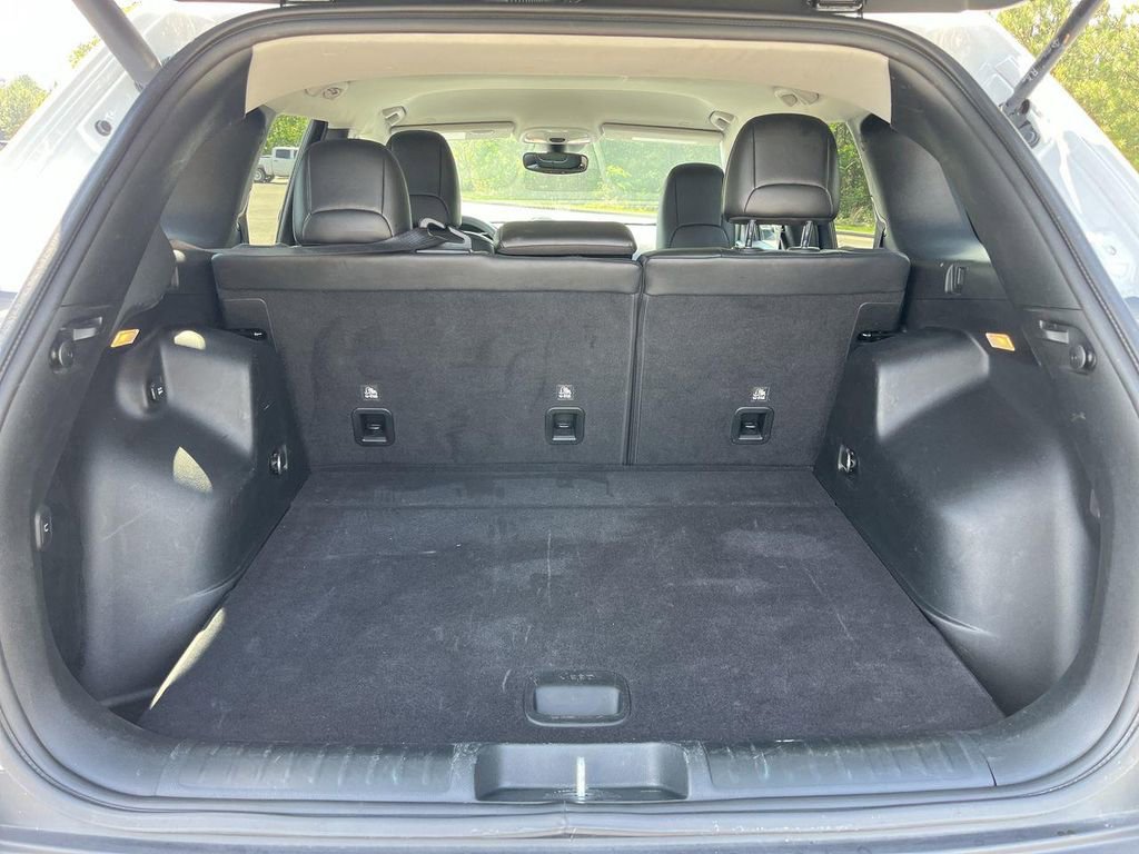 Used 2023 Jeep Cherokee Altitude Lux image 25