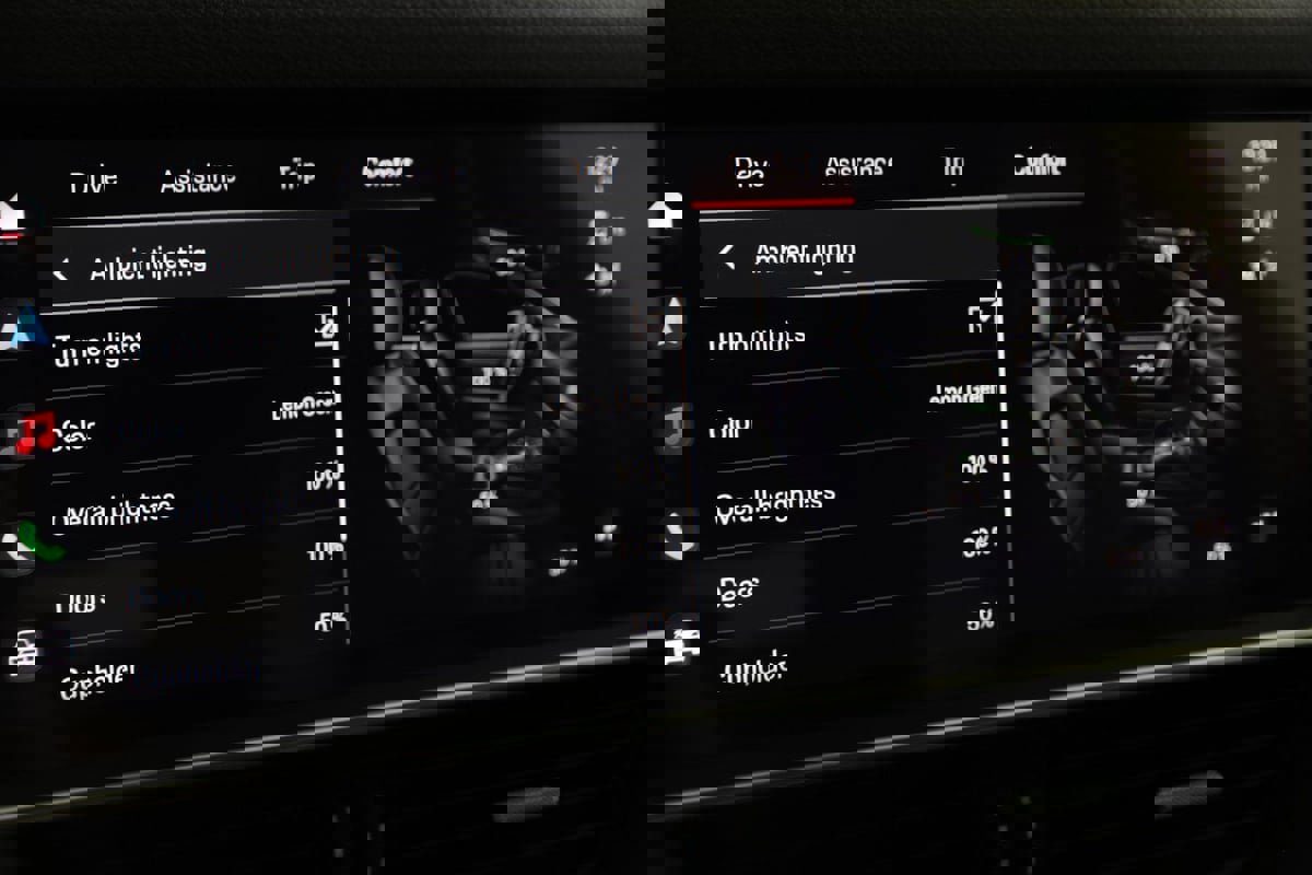 Used 2023 Porsche Cayenne Coupe image 66