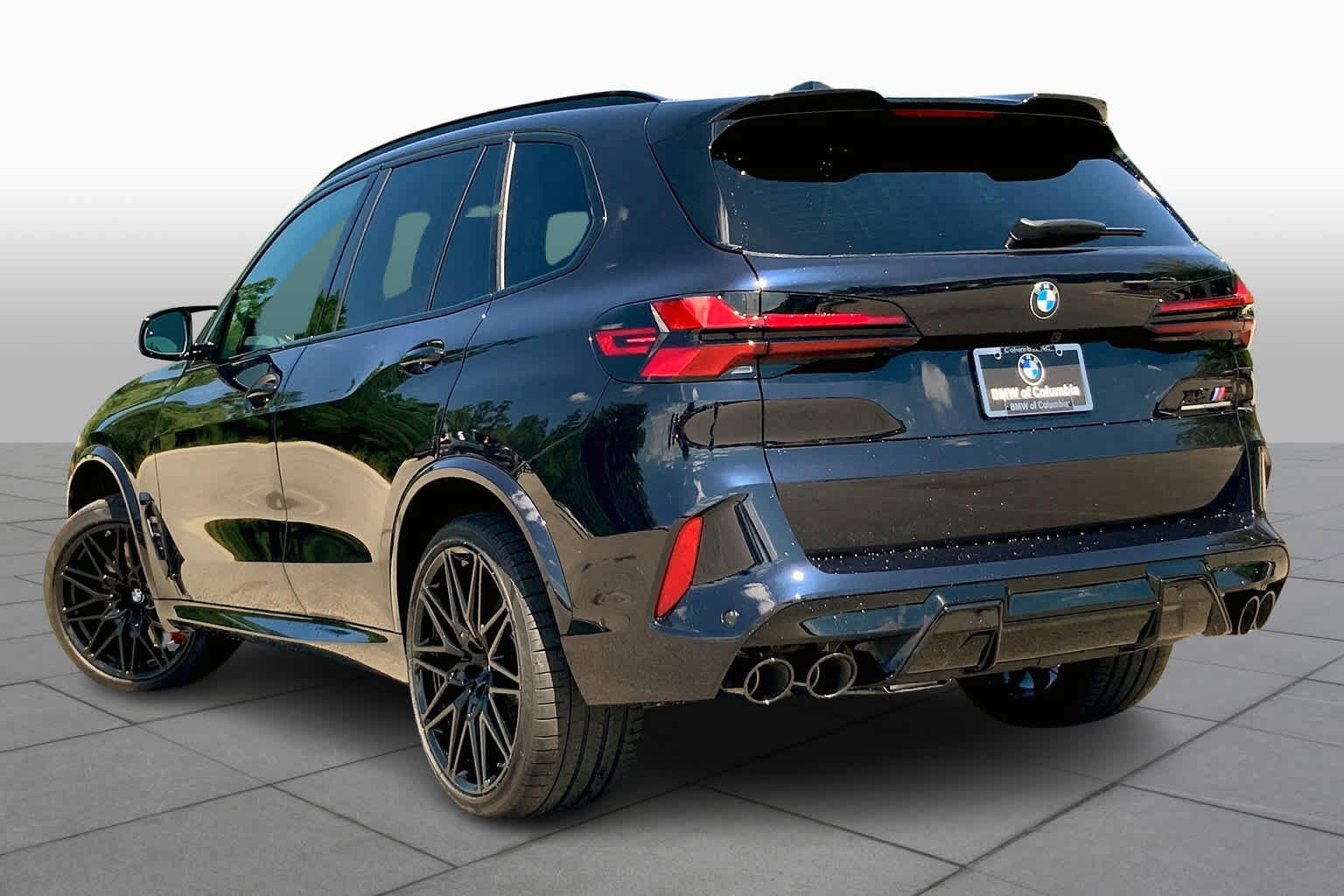 Used 2025 BMW X5 M Competition w/ Executive Package image 12