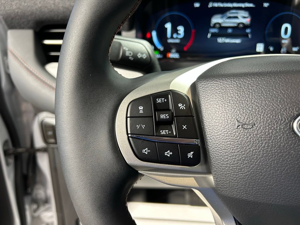 New 2026 Ford Explorer Active w/ Active Comfort Package AWD/4WD image 19