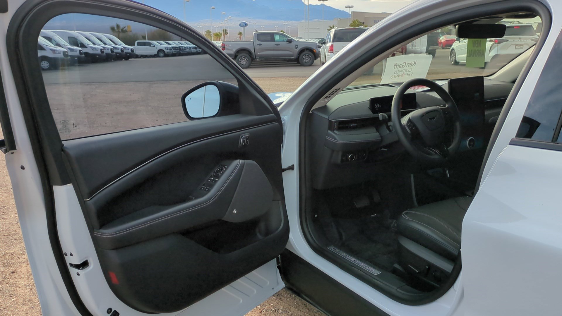 Used 2023 Ford Mustang Mach-E Premium image 12