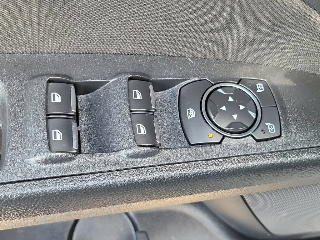 Used 2020 Ford Fusion SE AWD/4WD image 13