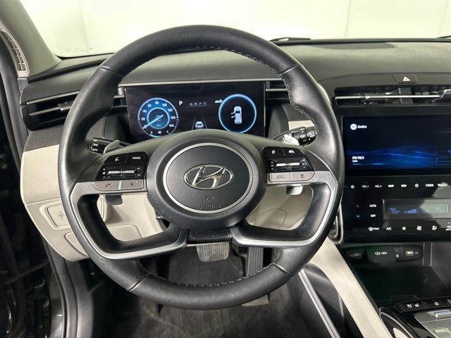 Used 2022 Hyundai Tucson Limited AWD/4WD image 14
