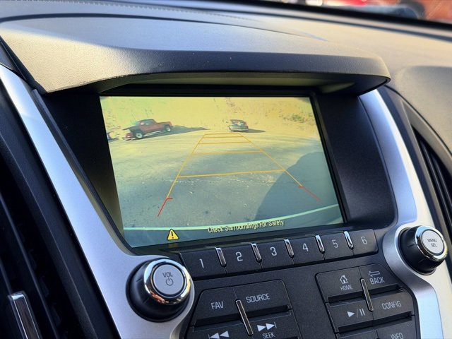 Used 2017 Chevrolet Equinox LT w/ Convenience Package image 12